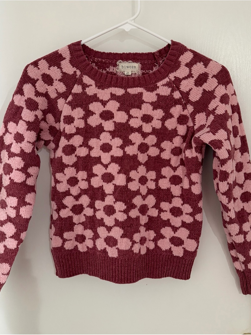 btween Pink and Dark Rose Floral Crewneck Sweater